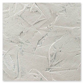 Ausgebesserte Wand vor dem Anstrich